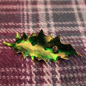Vintage Holly Leaf Enamel Red Rhinestone Pin